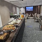 Hotel Royal